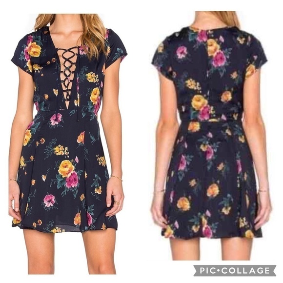 WYLDR REVOLVE Women’s HALEY Tea Dress In Black Floral Lace Up Front Size Small - Picture 1 of 8